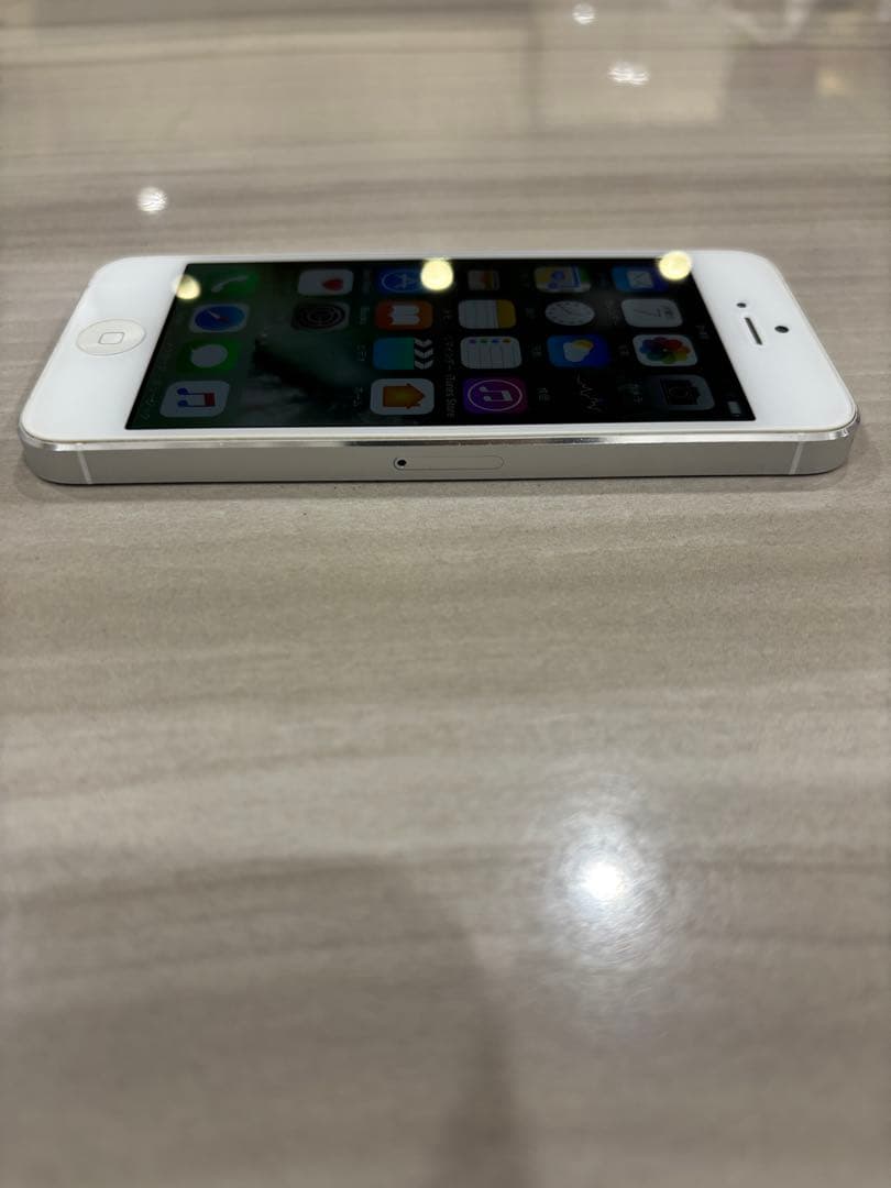 Apple iPhone SE・5s・5の3台セット