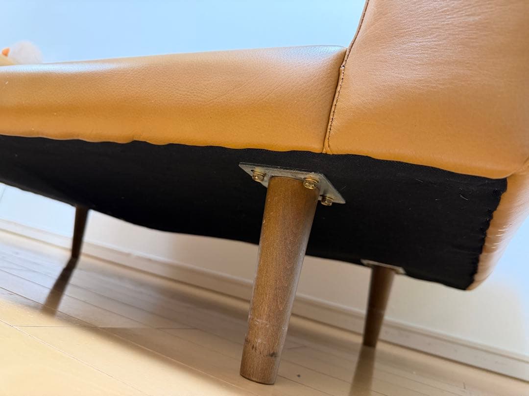 unico ウニコ「MOLN(モルン)」レザー 2人掛けソファ