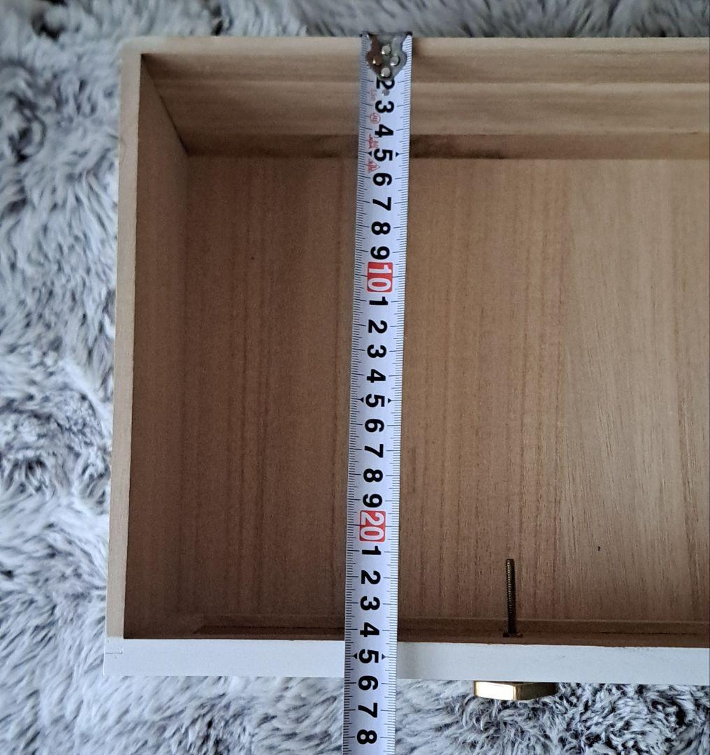 収納棚