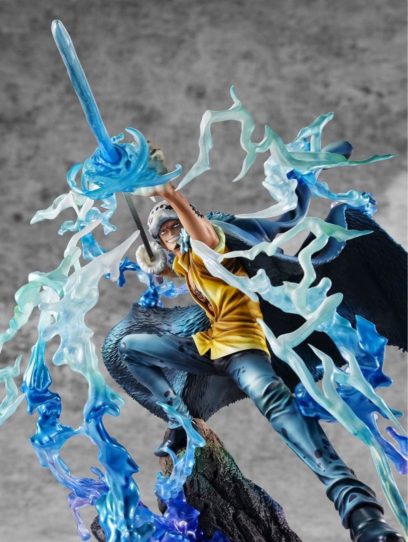 P.O.Pワンピース　死の外科医　トラファルガー・ロー【覚醒】　フィギュア