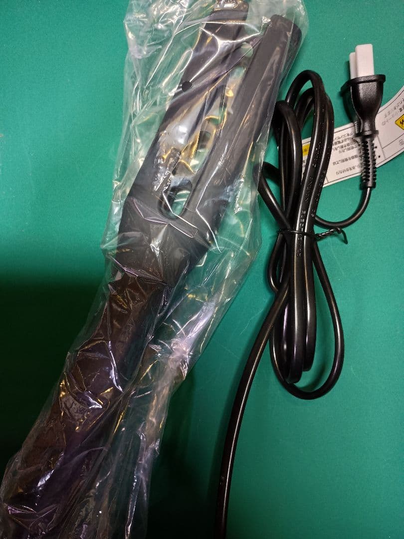 UR.SALON　ウルトラストレートヘアアイロン　UR-US-MB-RC01