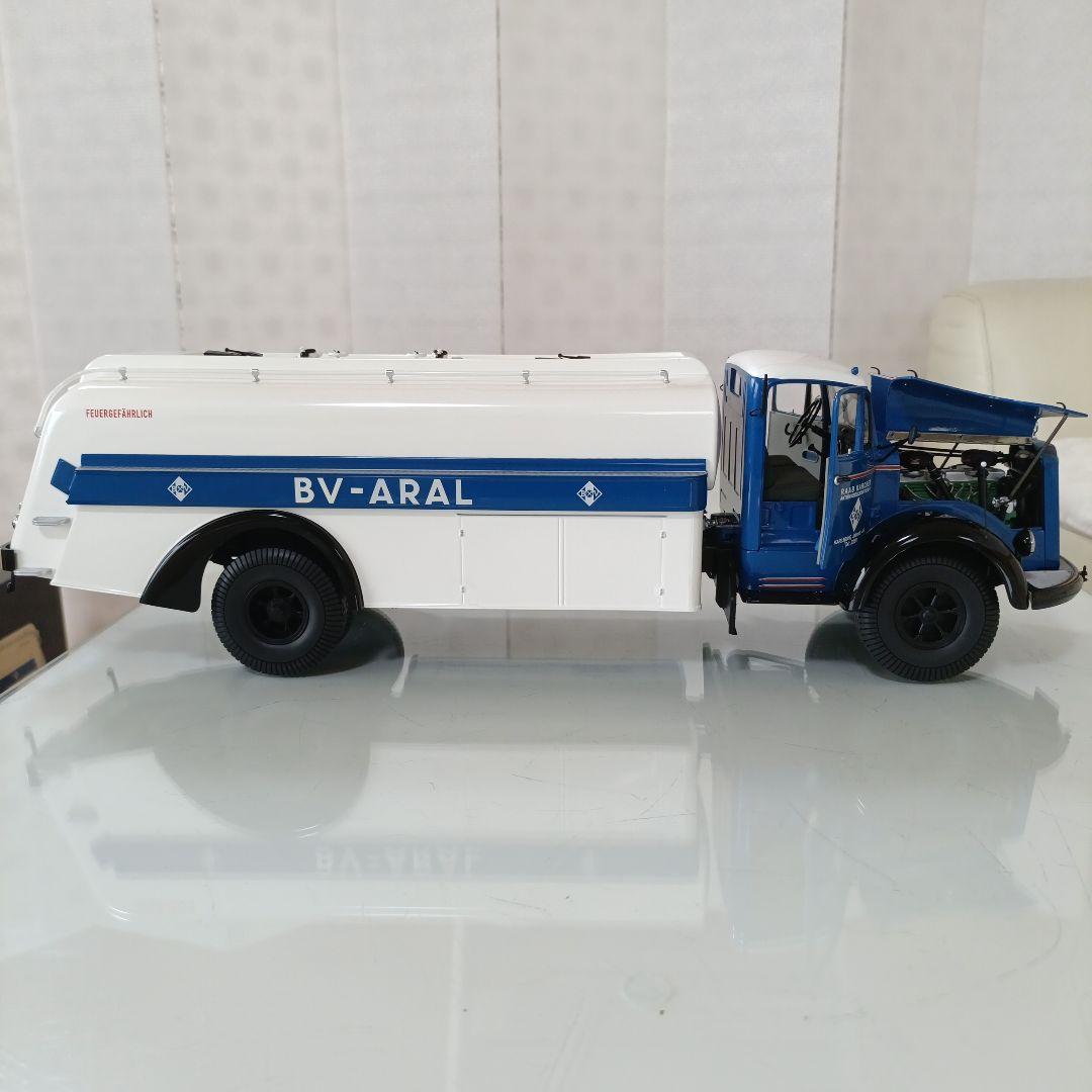 ミニチャンプス製　メルセデスベンツ L6600 タンクワゴン 1/18