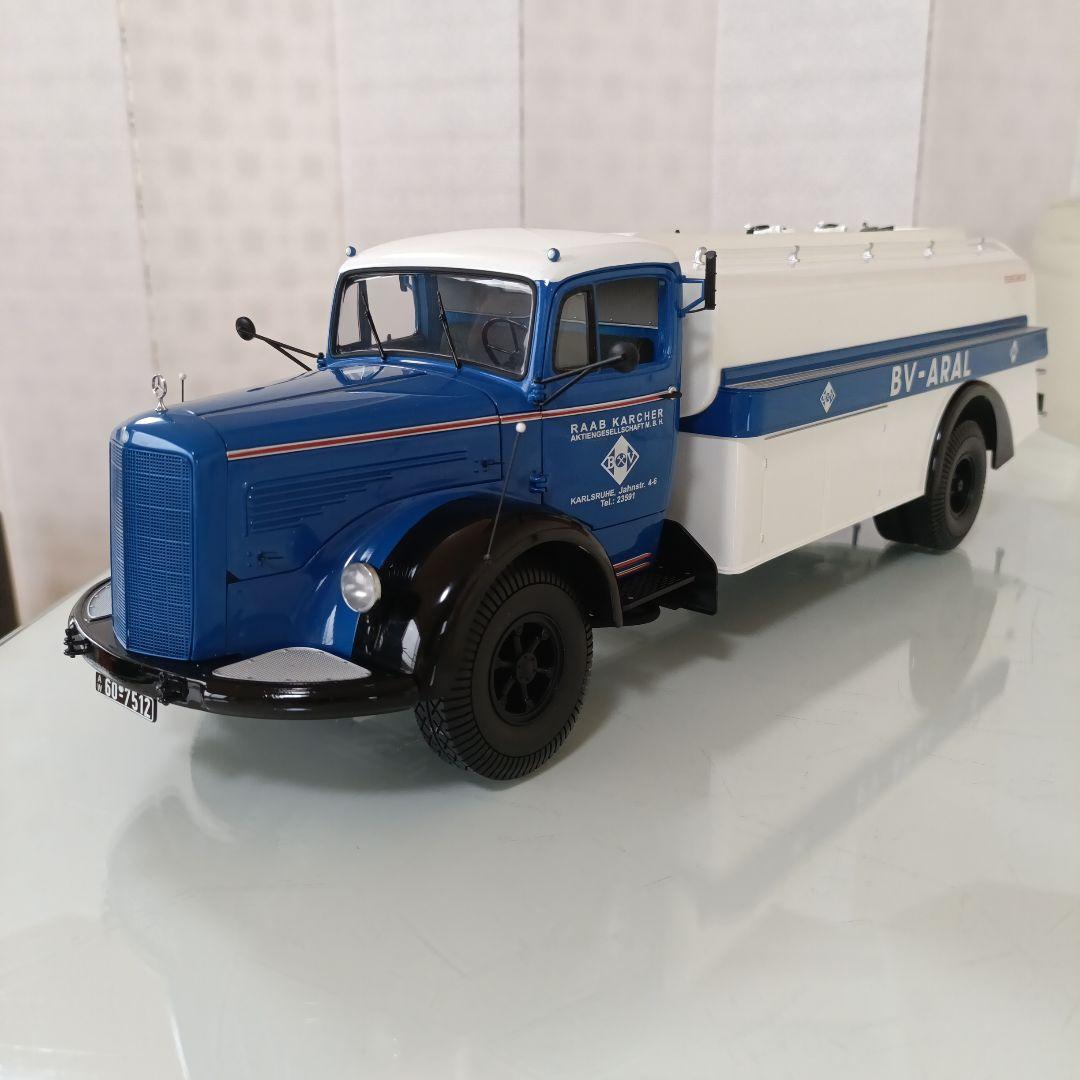 ミニチャンプス製　メルセデスベンツ L6600 タンクワゴン 1/18