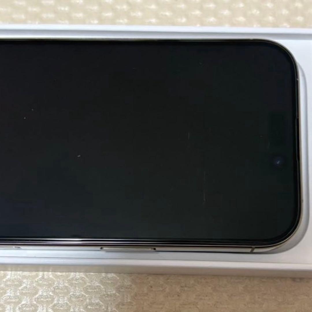 バッテリー容量100%！ iPhone16Pro 256GB SIMフリー 本体