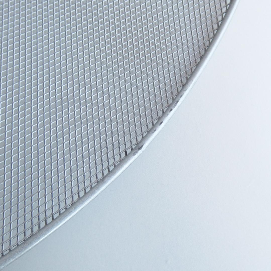 ワイヤーメッシュのペンダントライト 90s ポストモダン