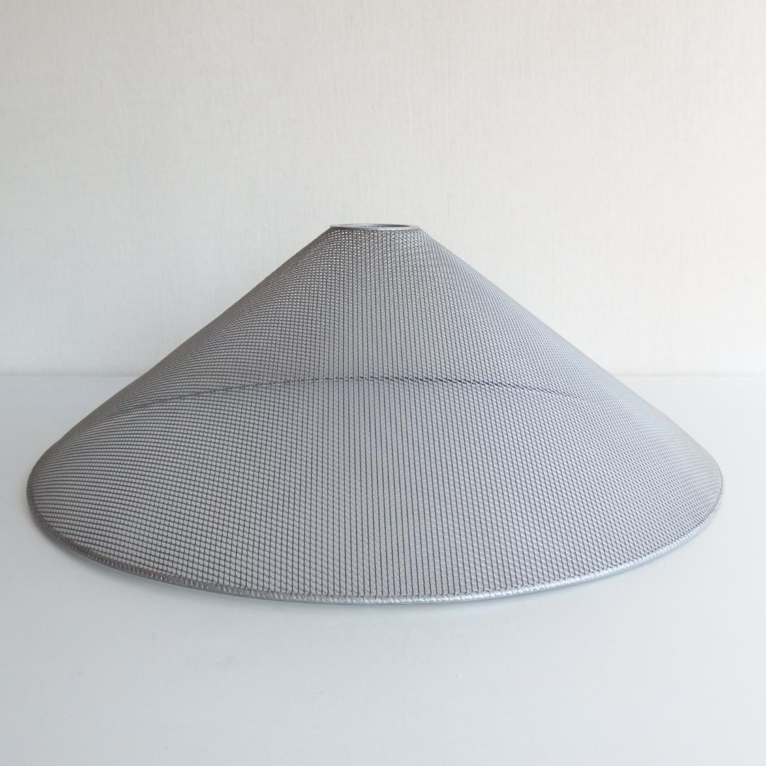 ワイヤーメッシュのペンダントライト 90s ポストモダン