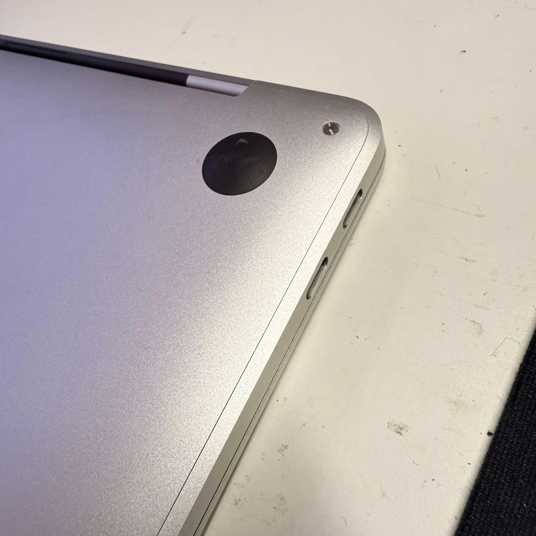 MacBook Pro 2017モデル　13インチ i5/8GB/128GB