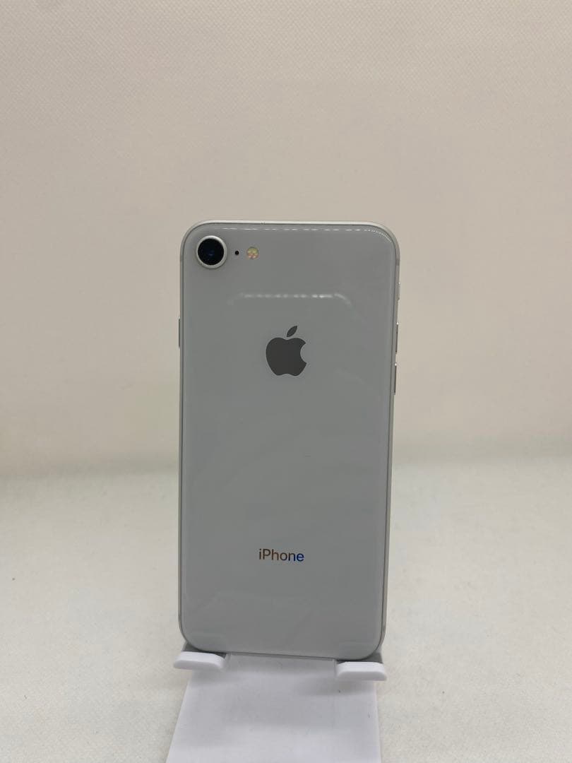 iPhone 8 64GB SIMフリー 64070