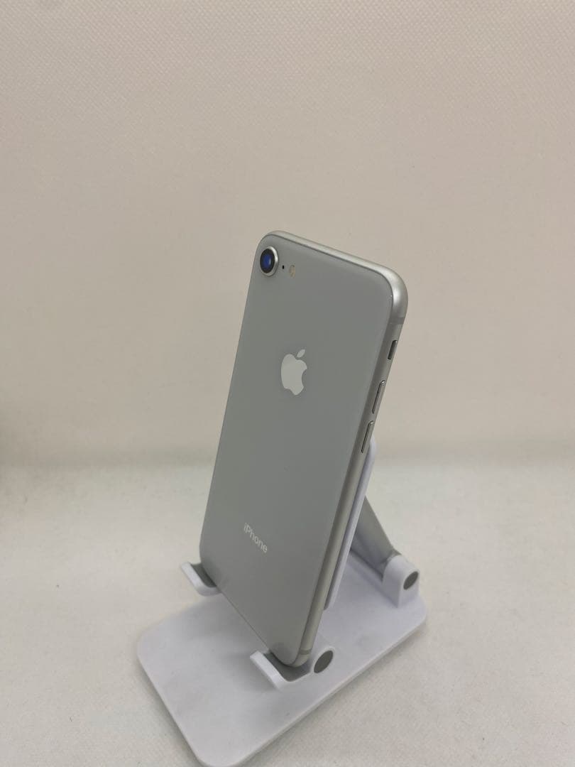 iPhone 8 64GB SIMフリー 64070
