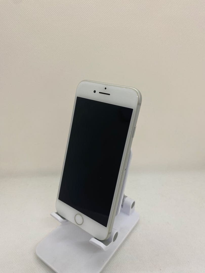 iPhone 8 64GB SIMフリー 64070