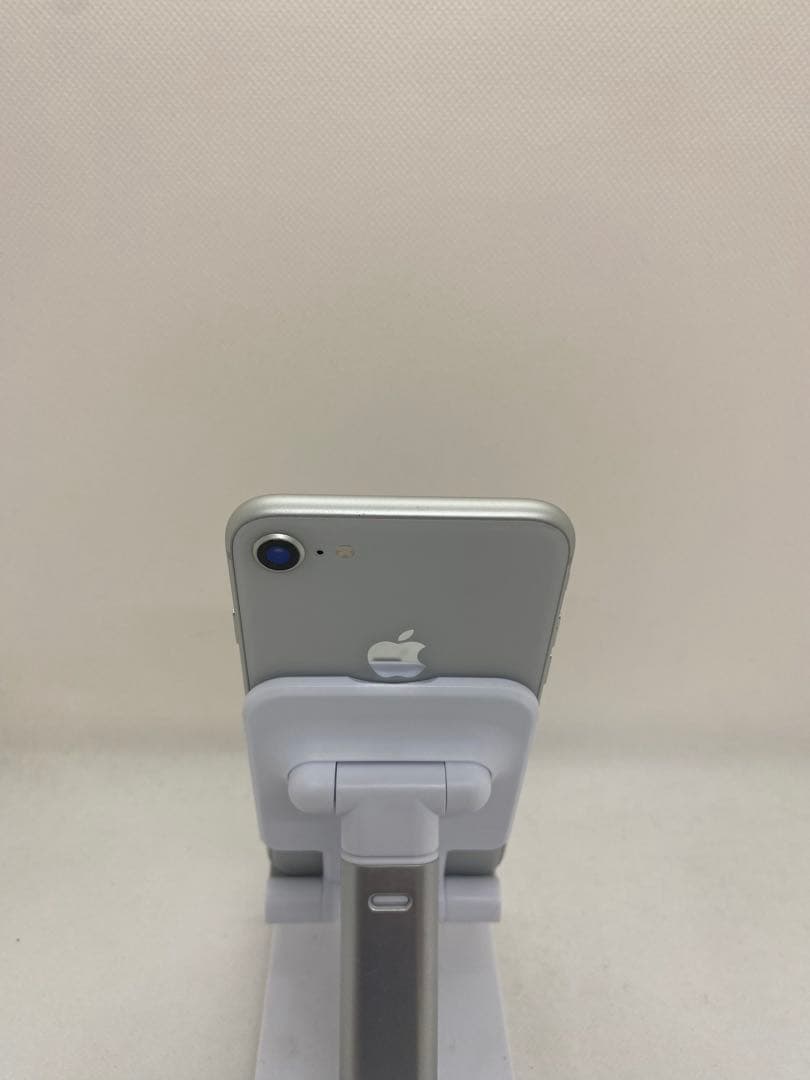 iPhone 8 64GB SIMフリー 64070