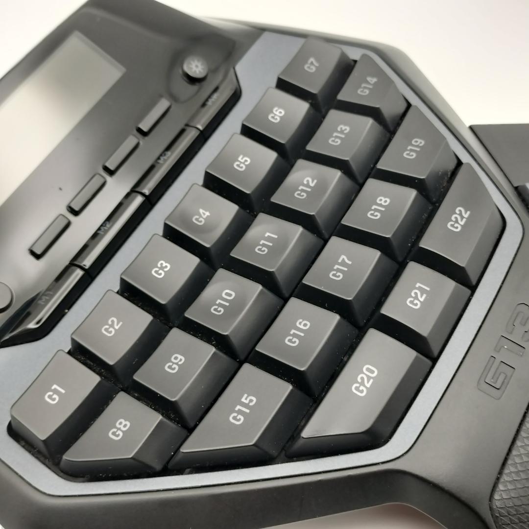 【中古】Logicool G13 左手用デバイス ※スティックキャップ無し