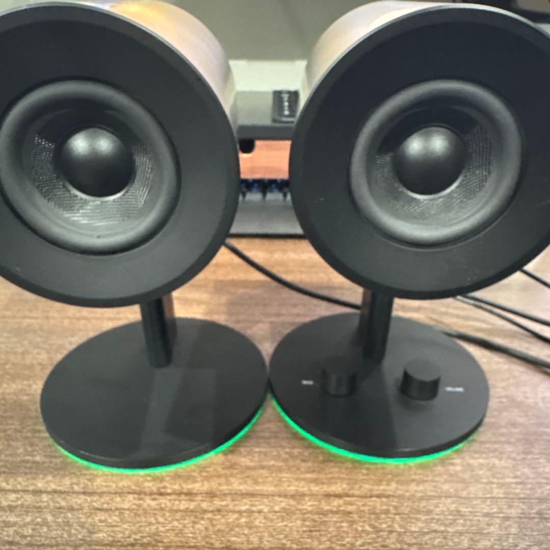 Razer Nommo Chroma RGBライト