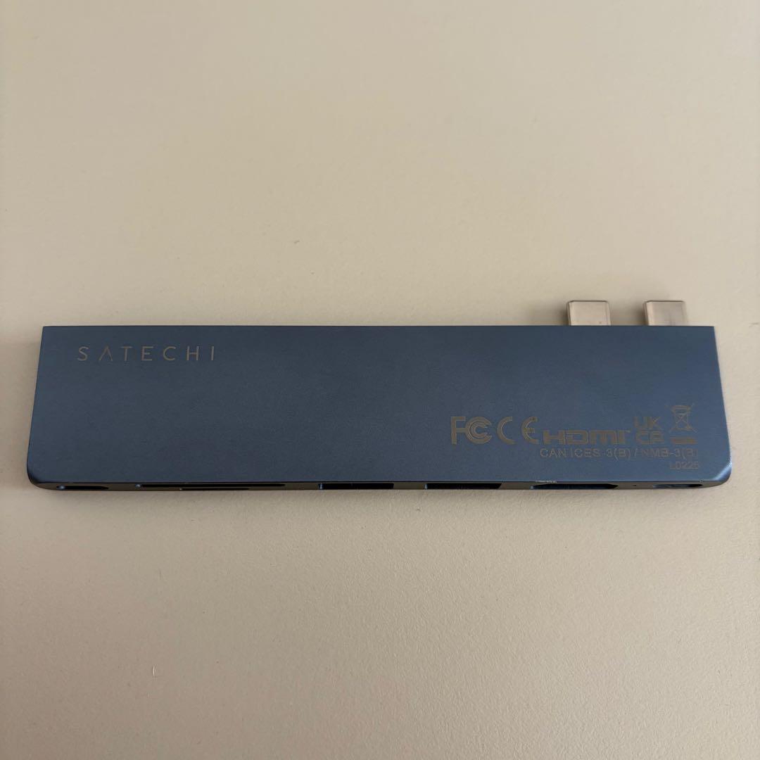 M2 MacBook Air ミッドナイト 256GB SATECHI HUB
