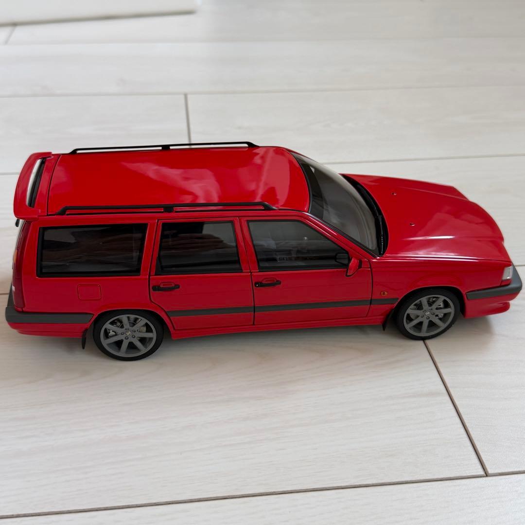 AUTOart VOLVO 850R V70 ボルボ 1:18 1/18