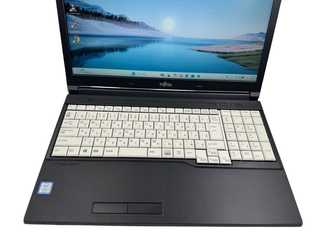 富士通ノートPC✨第７世代❗️corei3✨SSD搭載❗️メモリ8GB❗️win11