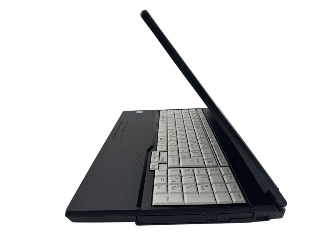 富士通ノートPC✨第７世代❗️corei3✨SSD搭載❗️メモリ8GB❗️win11