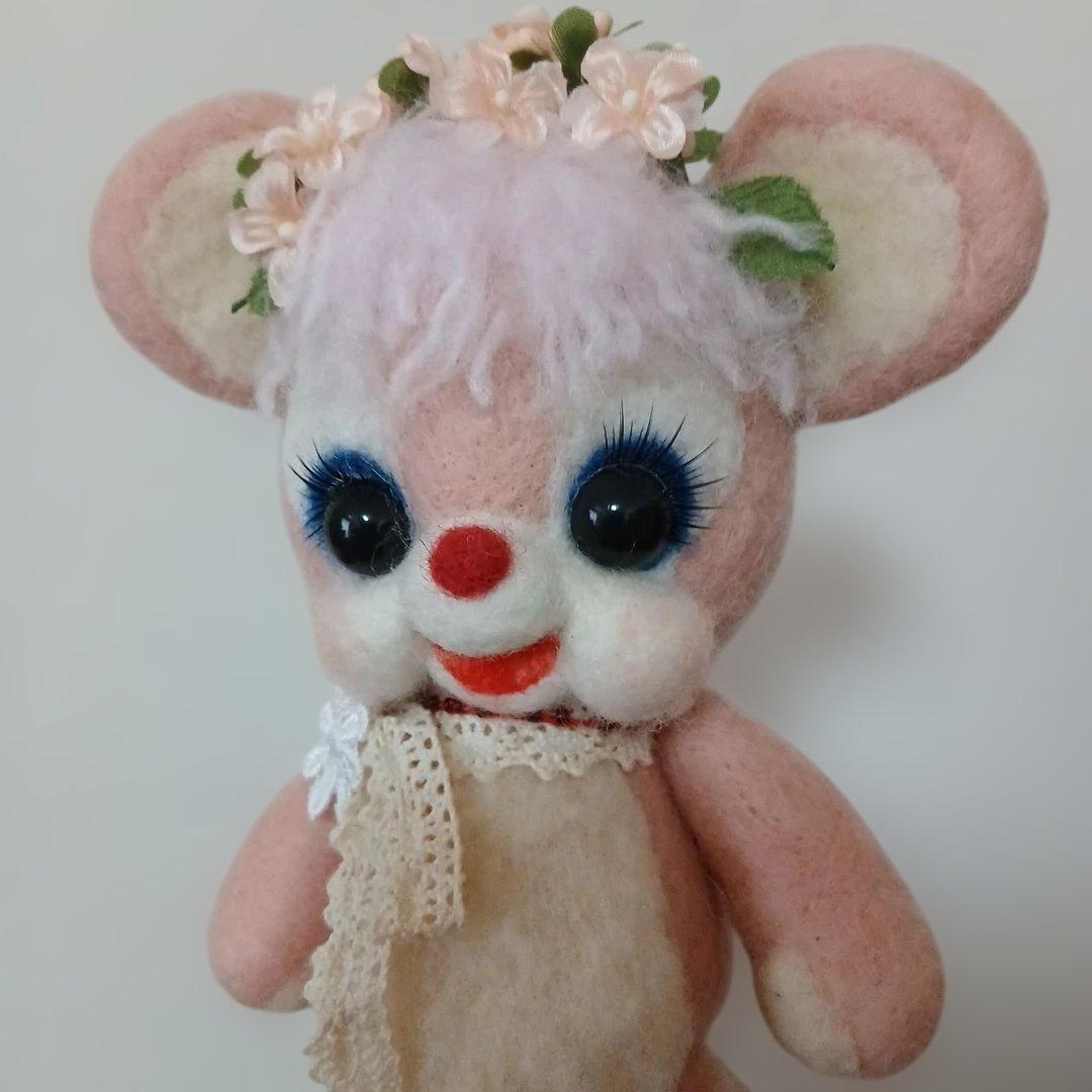 作家様　羊毛フェルト　クマ　ぬいぐるみ