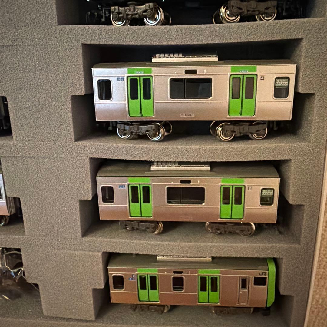 Bトレインショーティー動力化E235系 山手線 11両セット KATO