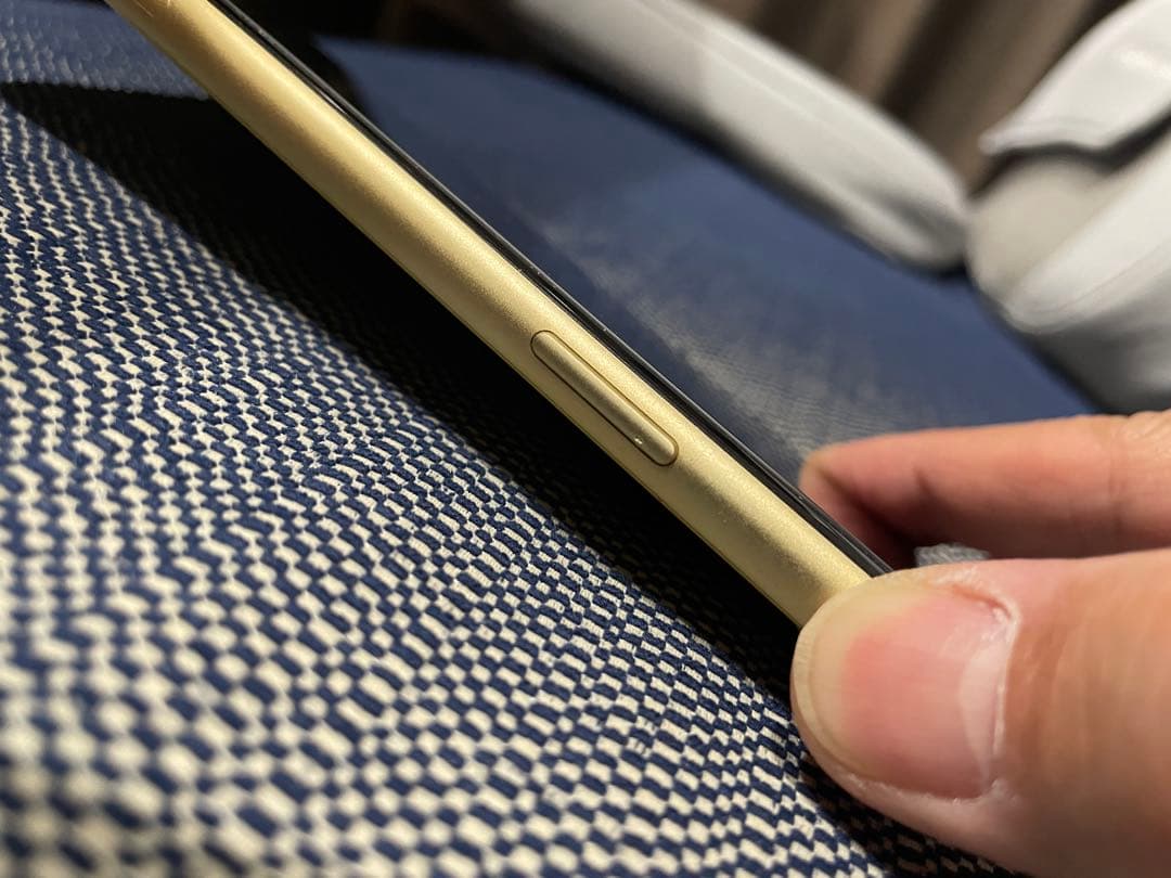 Apple iPhone XR 128GB SIMフリー xr イエロー