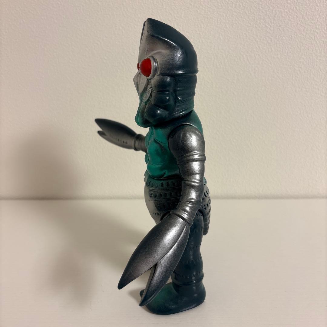 ブルマァク　ウルトラマン　バルタン星人　　　ダークブルー版　ソフビ