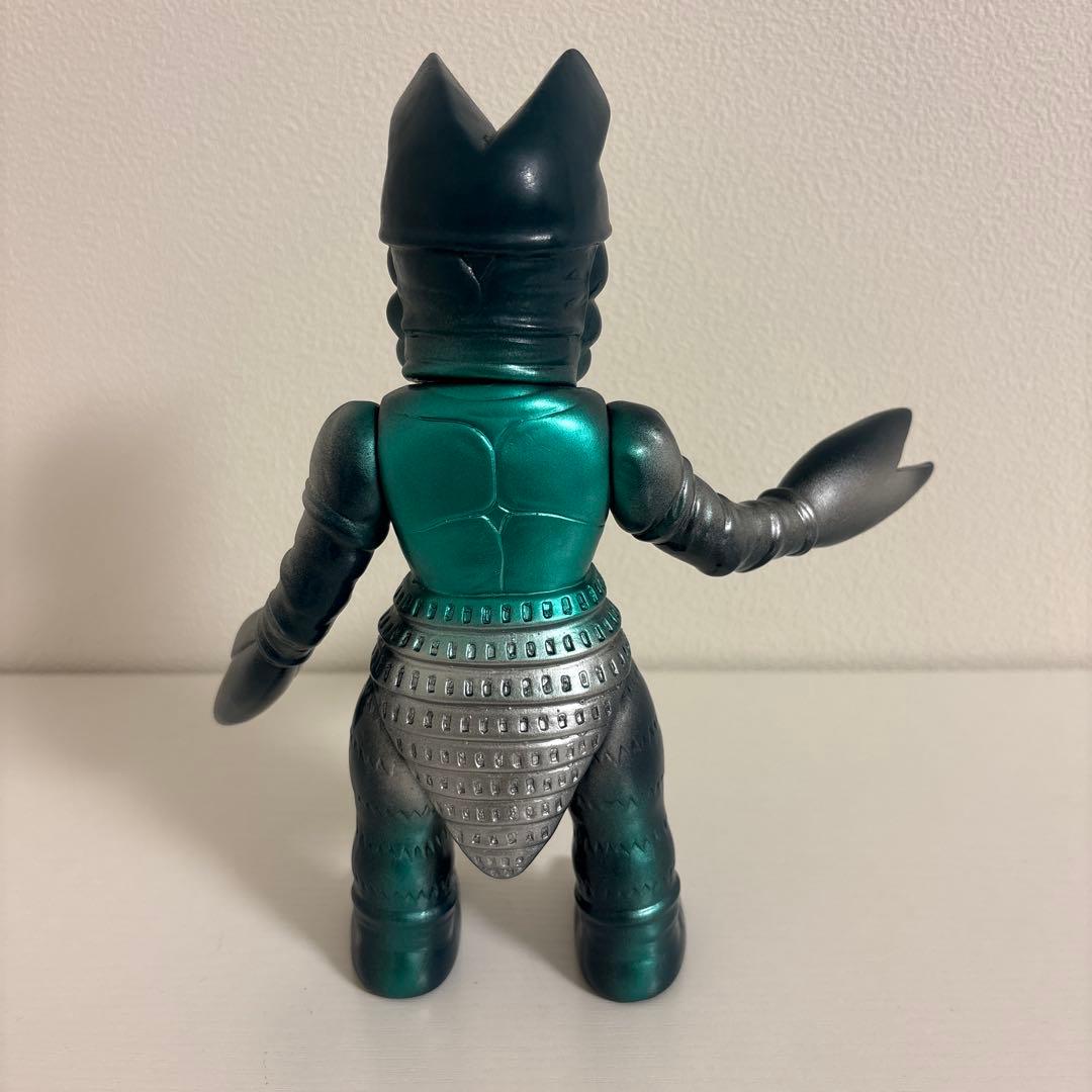 ブルマァク　ウルトラマン　バルタン星人　　　ダークブルー版　ソフビ