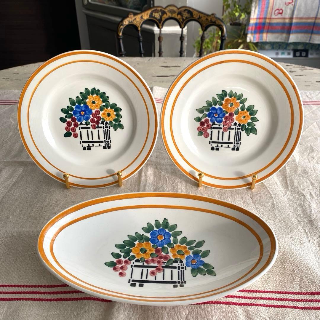 フランスアンティーククレイユモントロー HBCM 『freuri』プレートセット