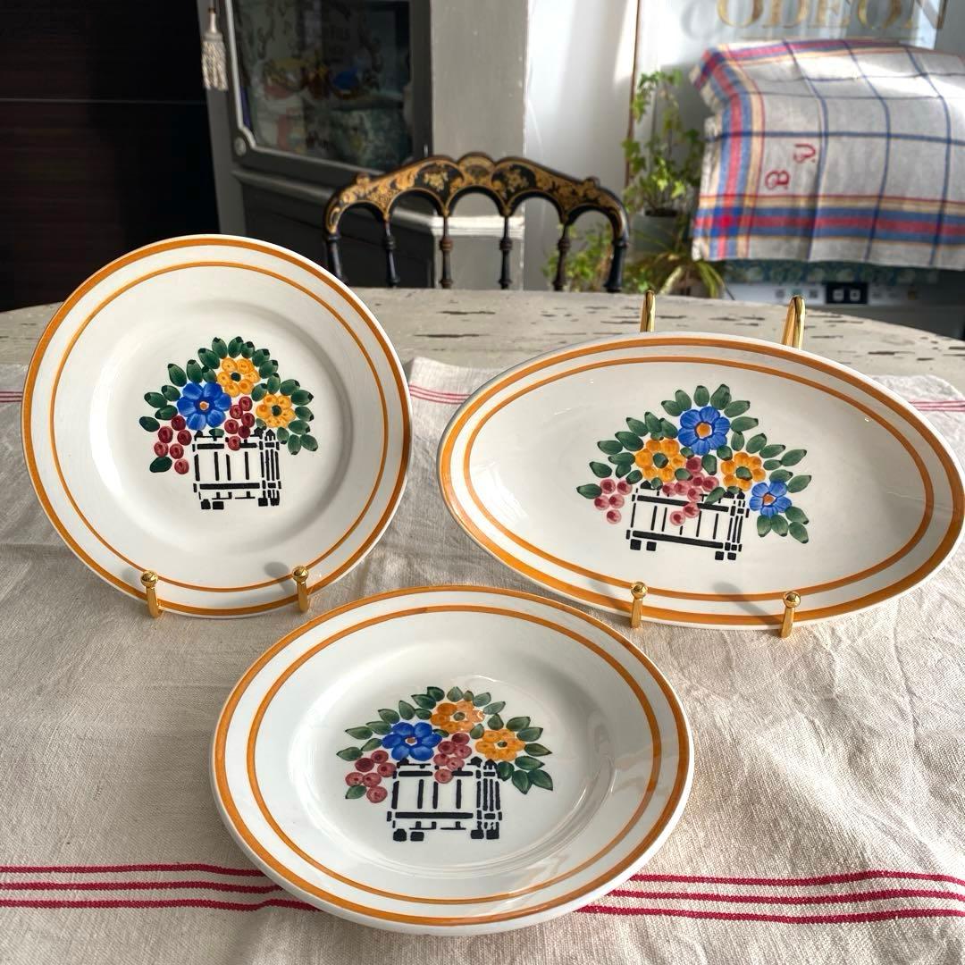 フランスアンティーククレイユモントロー HBCM 『freuri』プレートセット