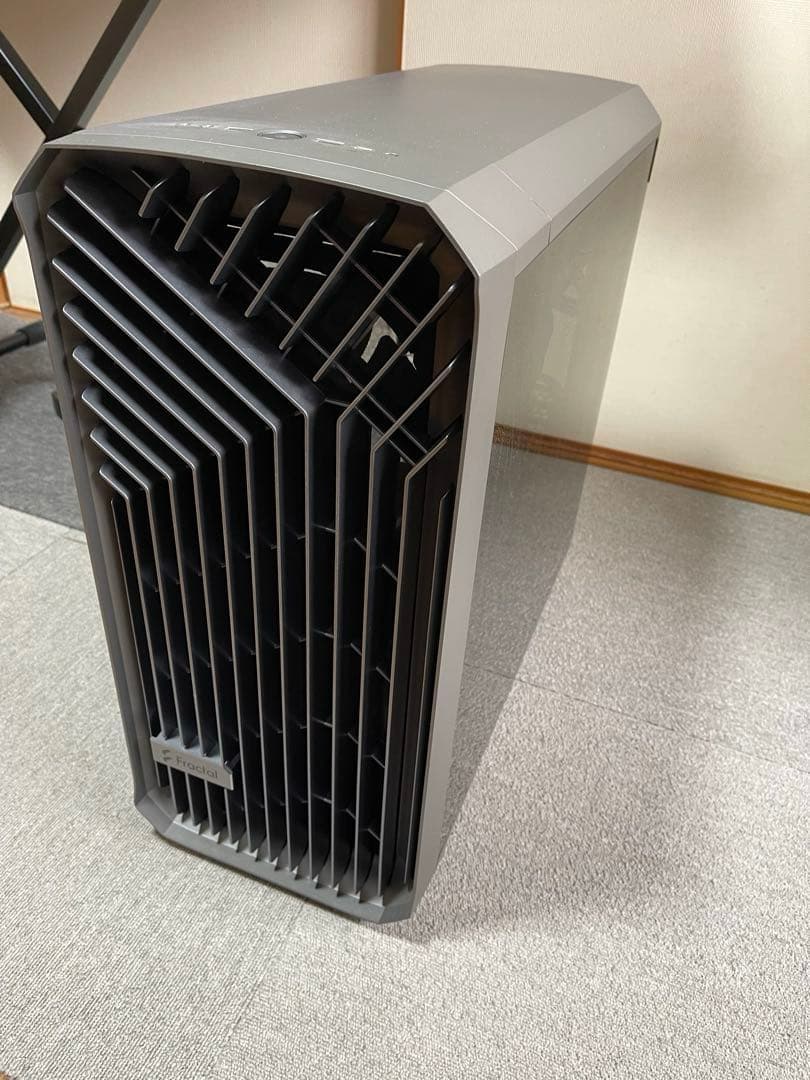 PCケース(自作PC用) FractalDesign Torrent Grey TG Light Tint
