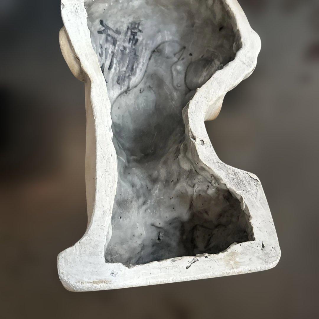 女性の頭部像 石膏製 約30cm