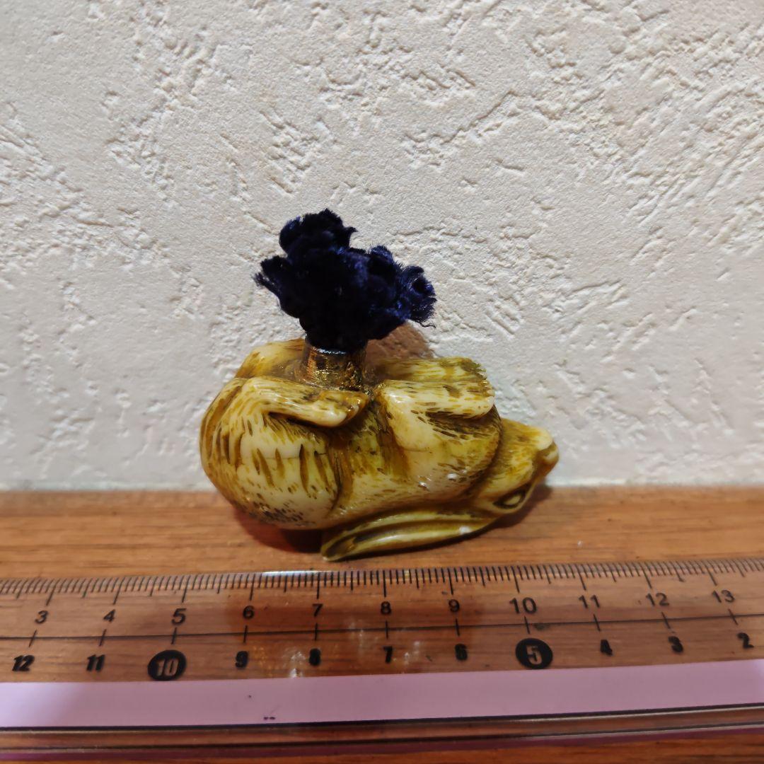 【うさぎ】根付？材質・年代等一切不明 意匠 雰囲気は良い☆ご活用頂ける方に☆