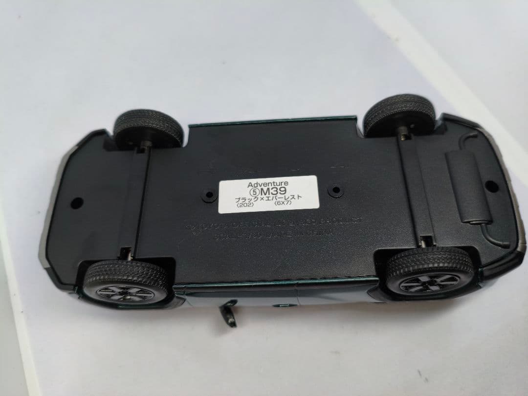 トヨタ　RAV4　Adventure　カラーサンプル　1/30　ミニカー　緑