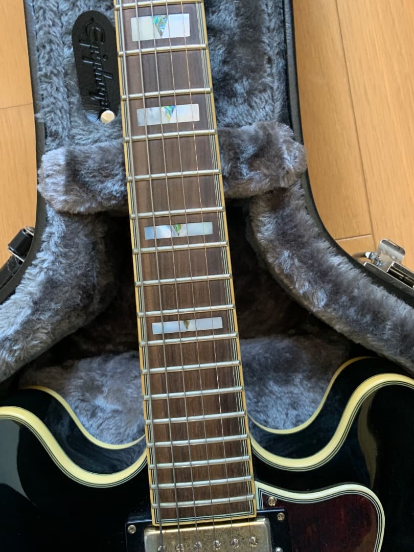 Epiphone Sheraton II EB ハードケース付き