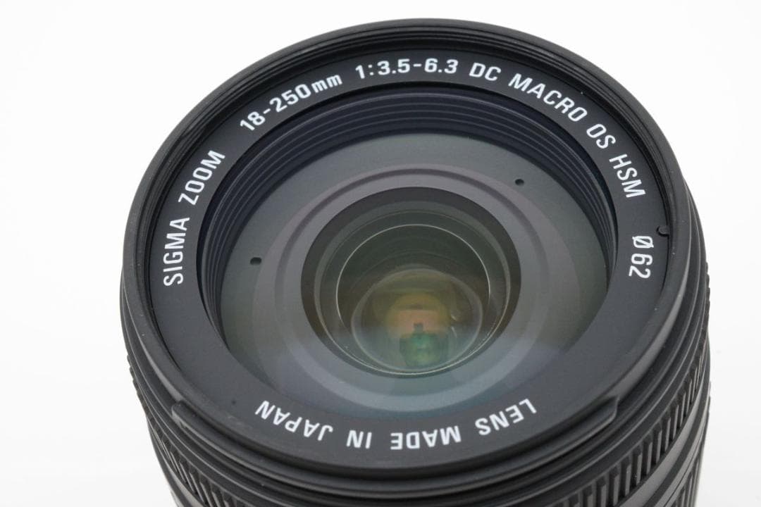 超美品　SIGMA 18-250mm DC OS HSM Canon用