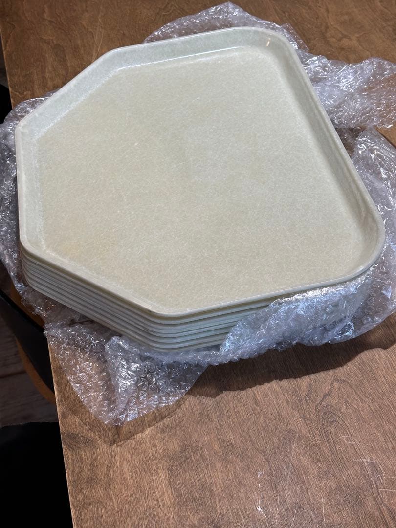 siさま専用 CAMBRO Camtray 4枚に変更
