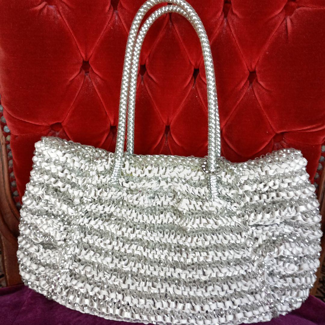 ANTEPRIMAシルバー グラニーバッグ ビーズ装飾付き