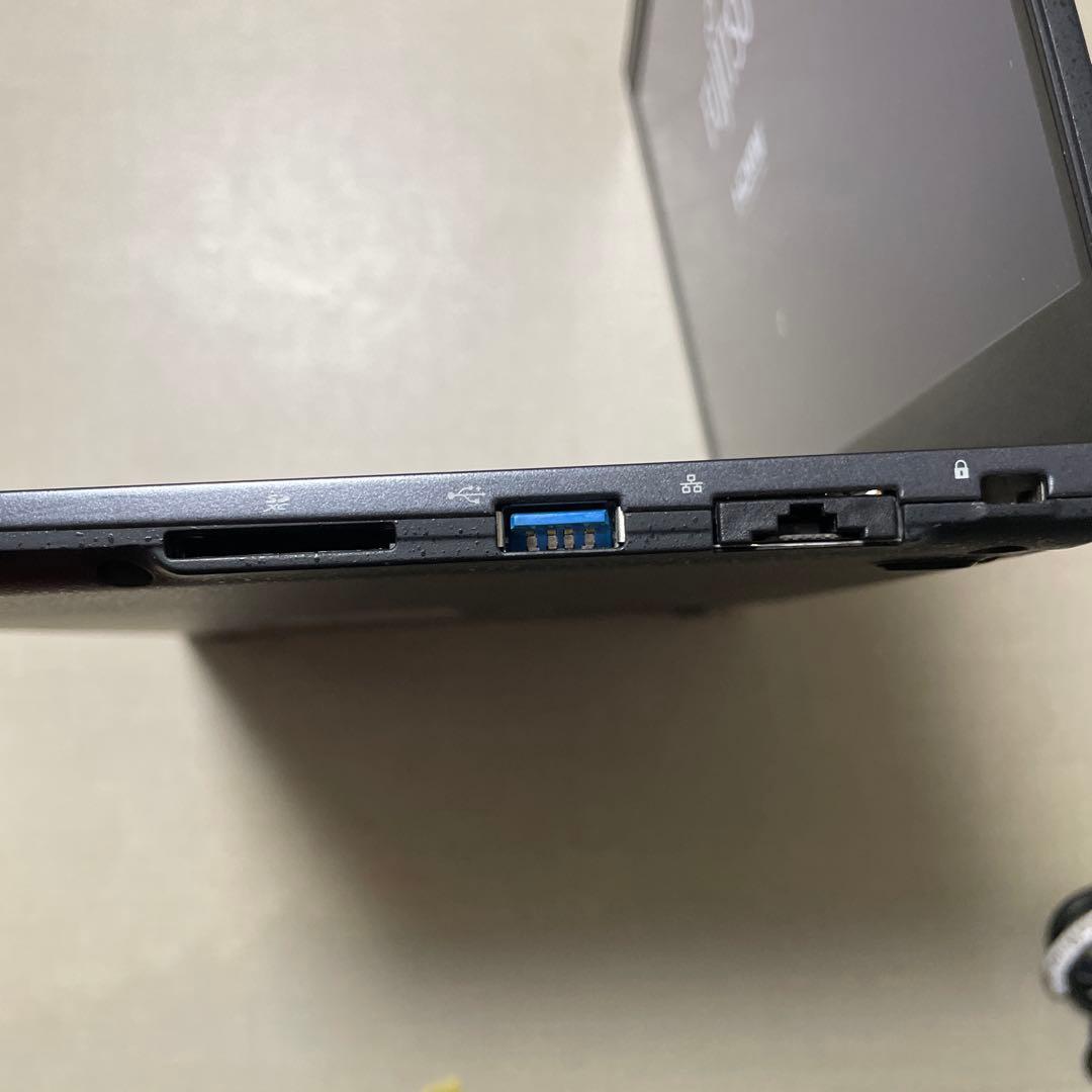 【メンテ済】超軽量 富士通LIFEBOOK i5 256GB メモリ8GB