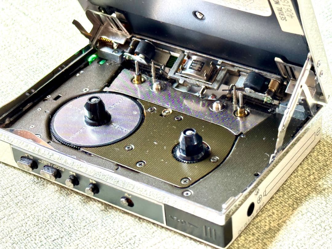 SONY WALKMAN FM/AM カセットウォークマン WM-F501