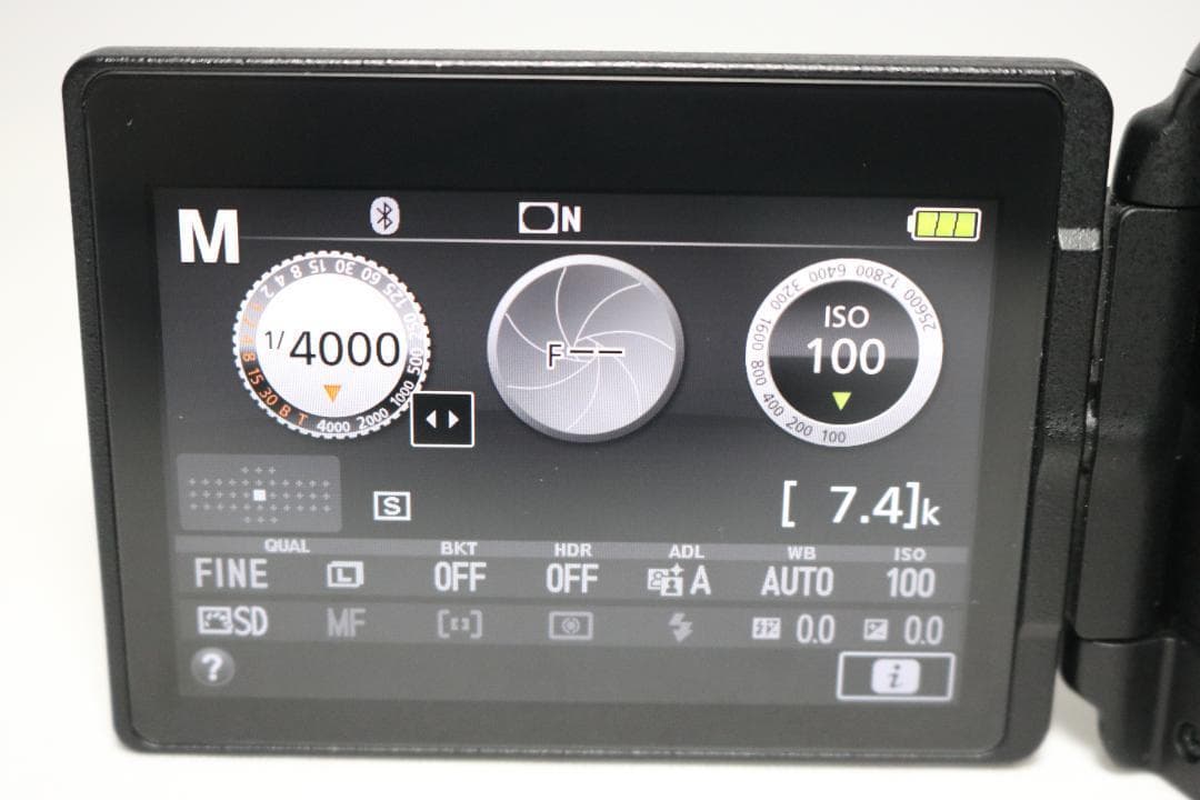 超望遠キット⭐美品 S回数少⭐シリーズ最新！Nikon D5600 ⭐一眼レフ