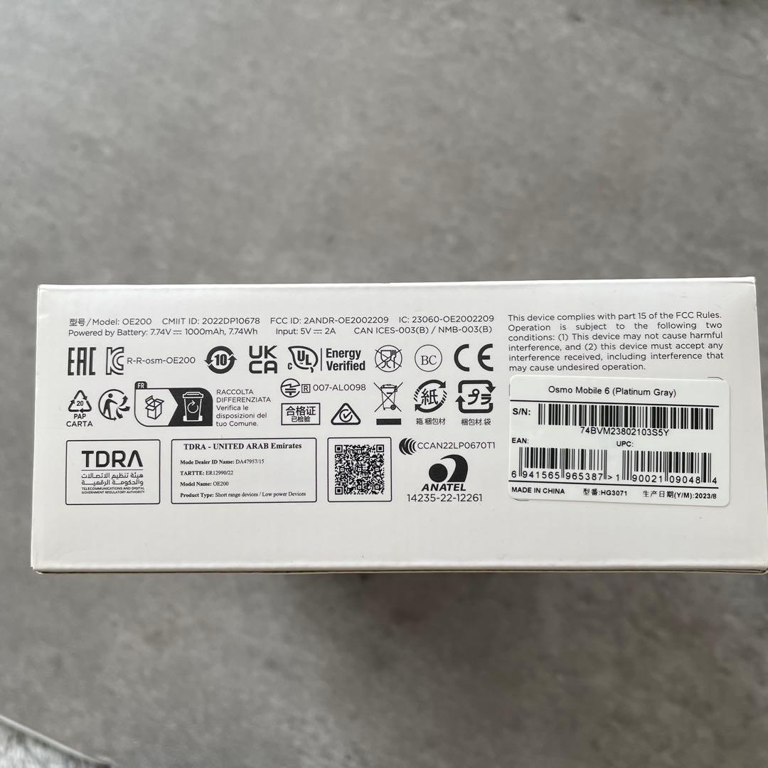 DJI Osmo Mobile 6 スマートフォンスタビライザー