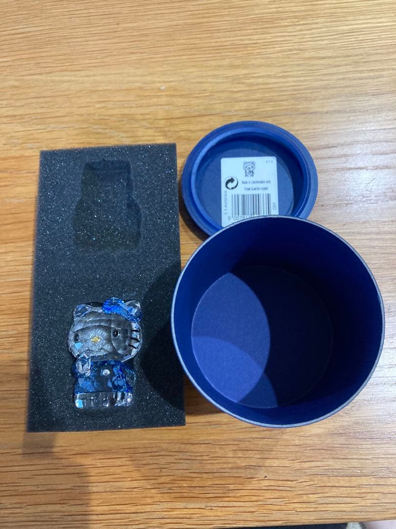 【期間限定値下】スワロフスキー キティ ブルーリボン