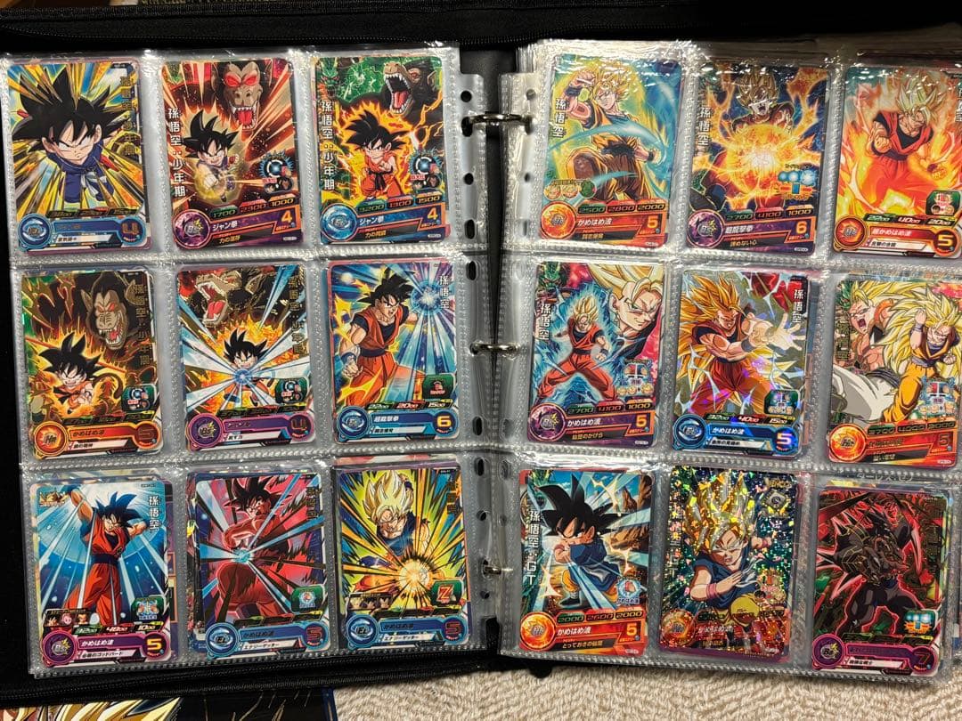 ドラゴンボールヒーローズ◾️カード300枚以上セット◾️ケース付き①◾️値段交渉歓迎！