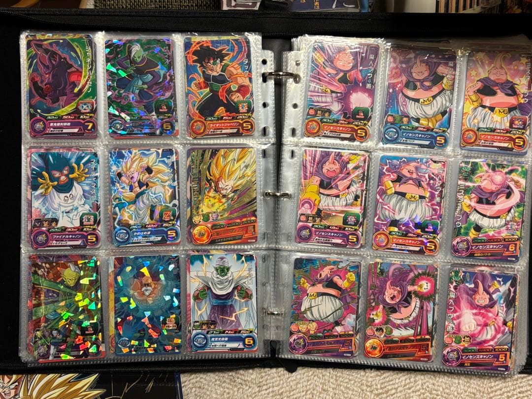 ドラゴンボールヒーローズ◾️カード300枚以上セット◾️ケース付き①◾️値段交渉歓迎！