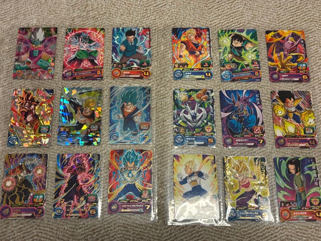 ドラゴンボールヒーローズ◾️カード300枚以上セット◾️ケース付き①◾️値段交渉歓迎！