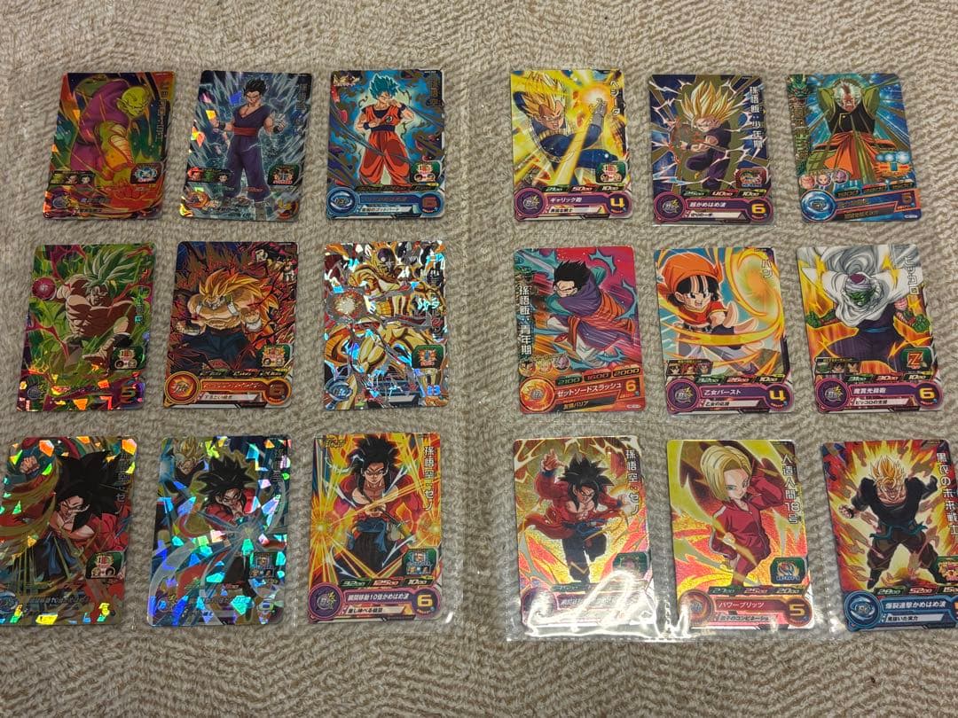 ドラゴンボールヒーローズ◾️カード300枚以上セット◾️ケース付き①◾️値段交渉歓迎！