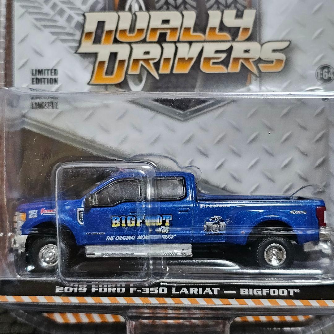 グリーンライト　フォード　F-350　ラリアット　ビッグフット　1/64