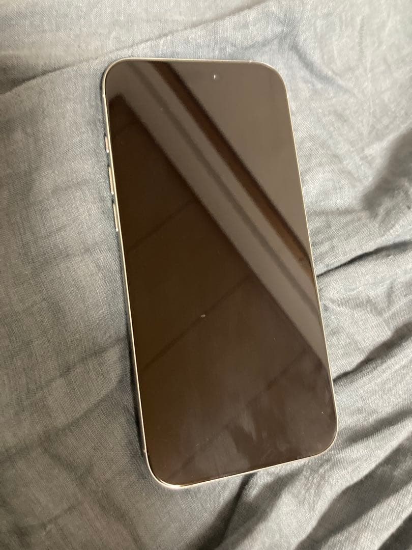 Apple iPhone 16 pro max 256G 本体 美品 箱なし