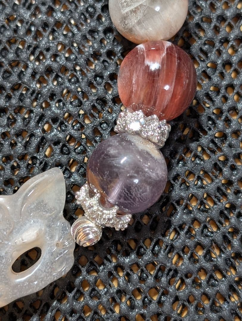 【天然石】桜瑪瑙狐面　ピンクマイカ　ガーデンアメジスト　デザインブレスレット