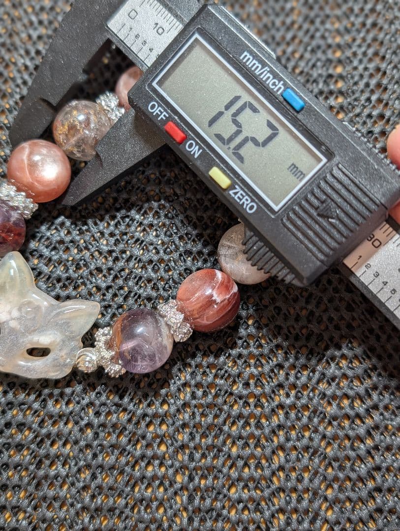 【天然石】桜瑪瑙狐面　ピンクマイカ　ガーデンアメジスト　デザインブレスレット