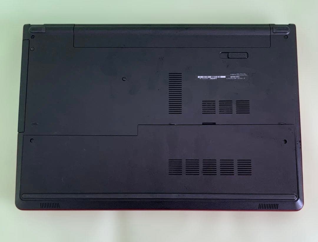 おしゃれな紅いノート　Inspiron5559 第6世代 Core i3 SSD
